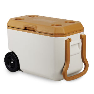 COOL TREK – צידנית עם גלגלים